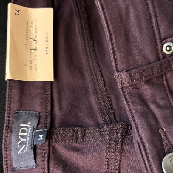 NWT NYDJ Eggplant High-Waisted Flared Ankle Crop Pants - Picture 3 of 11